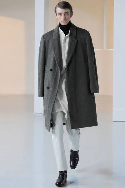 Look 15
